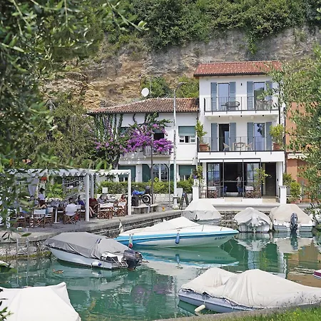 Lamasu Dusano - Di Garda Daire