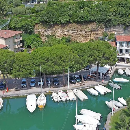 Daire Lamasu Dusano - Di Garda *