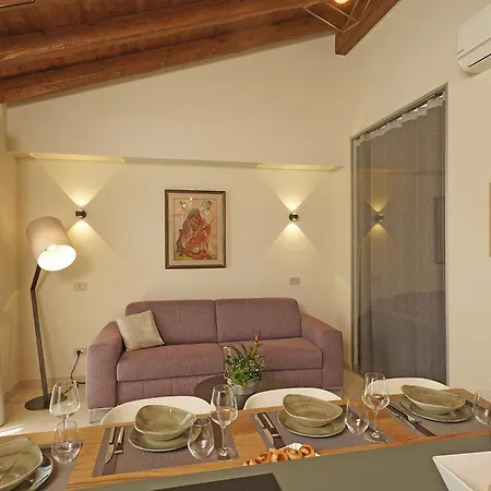 Apartament Lamasu Dusano - Di Garda *